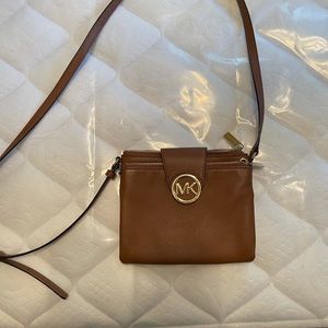 Michael Kors Cross body purse